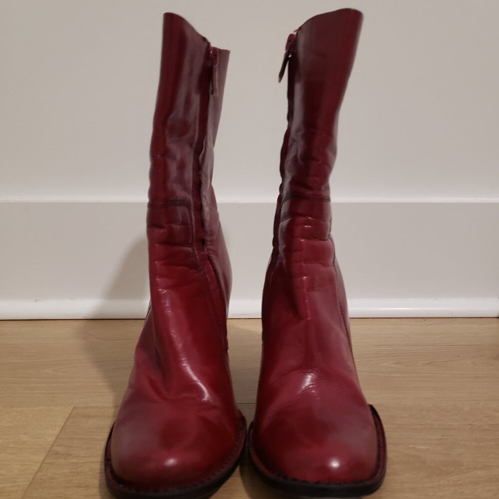 CoSTUME NATIONAL Italian Red Booties